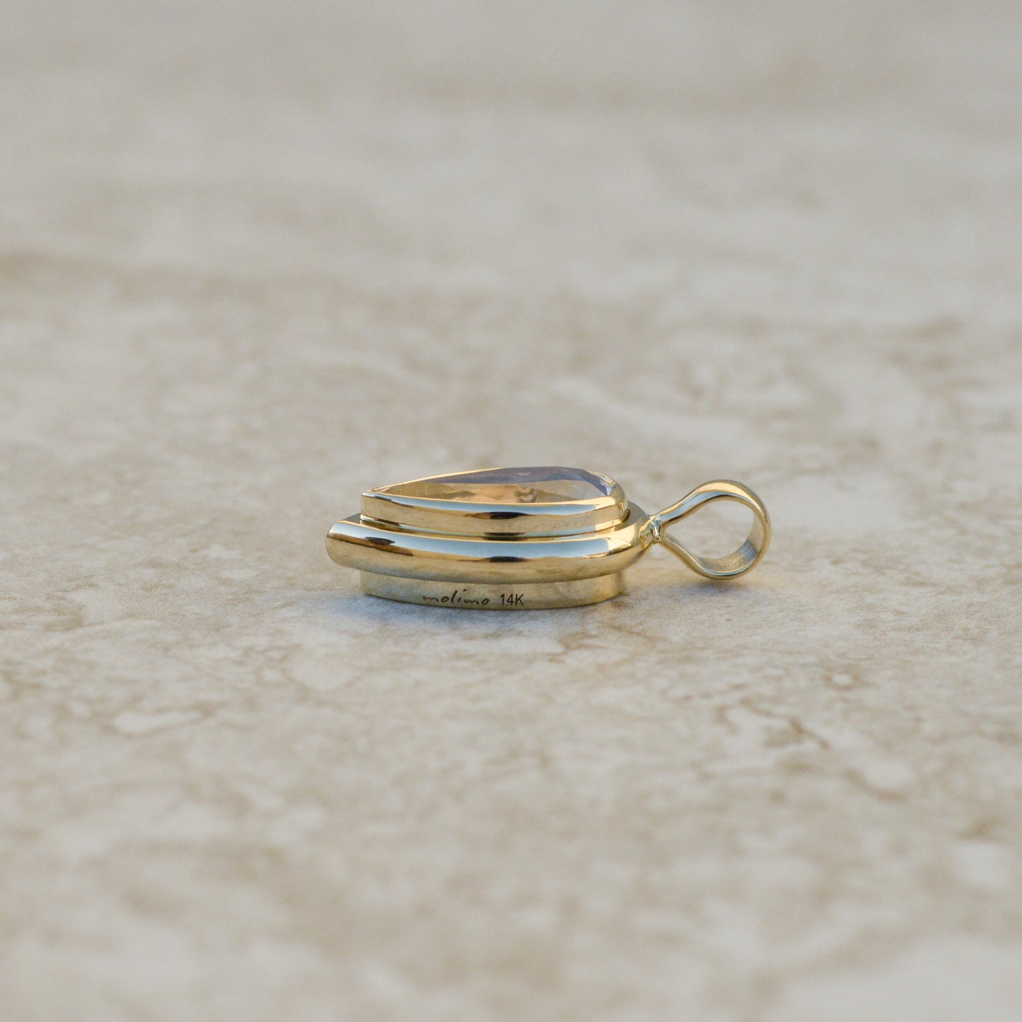 09: Bubble Bezel Pendant, rainbow moonstone