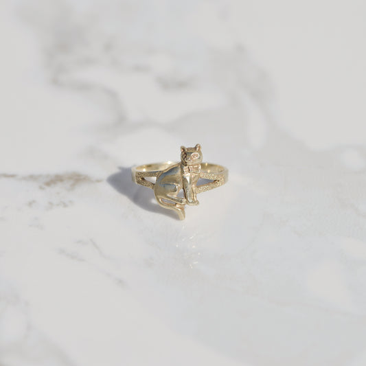 Vintage Cat with Bowtie Ring Sz 4 1/2 14k
