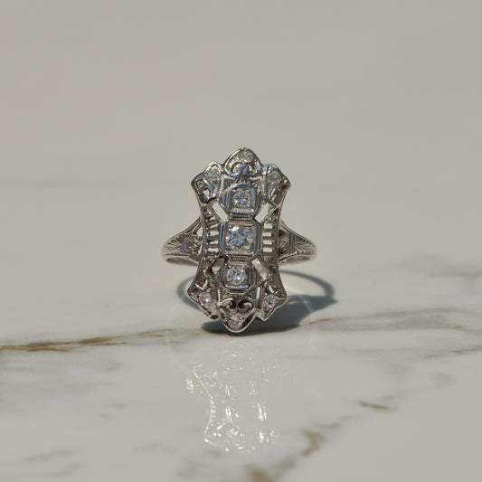 Art Deco Diamond Filigree Ring