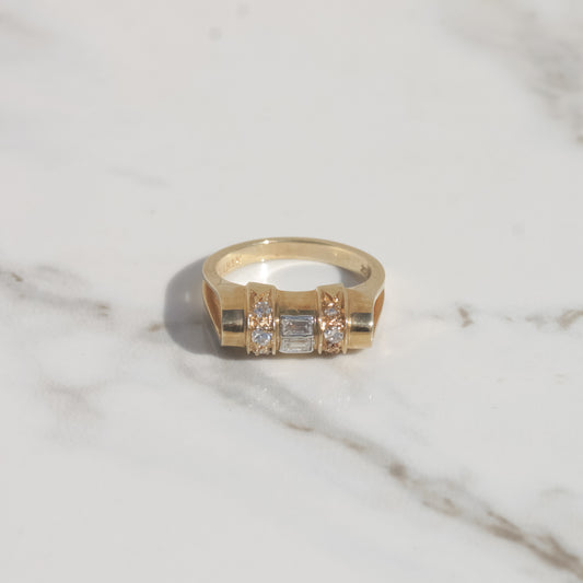 Vintage Baguette and Round Diamond Ring 14k Sz 5 1/2