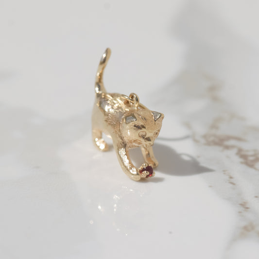 Vintage Cat Garnet Charm 14k