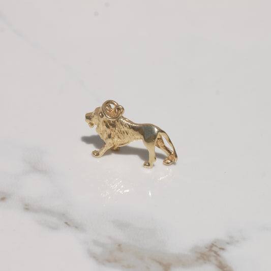 Vintage Lion Charm 14k