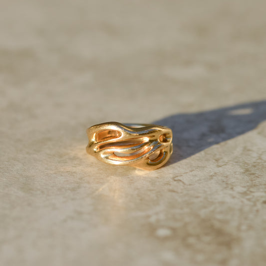 Vintage Wavy Ripple Ring