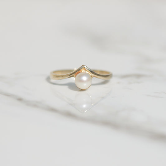 Vintage Chevron Pearl Ring Sz 7 1/4 10k