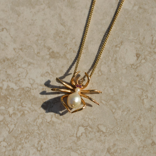 Vintage Baroque Pearl Spider Necklace