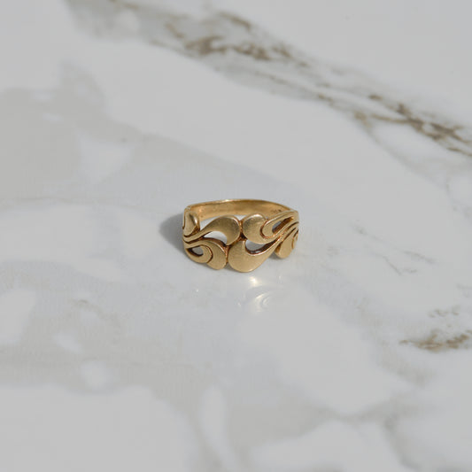 Vintage Wavy Ring