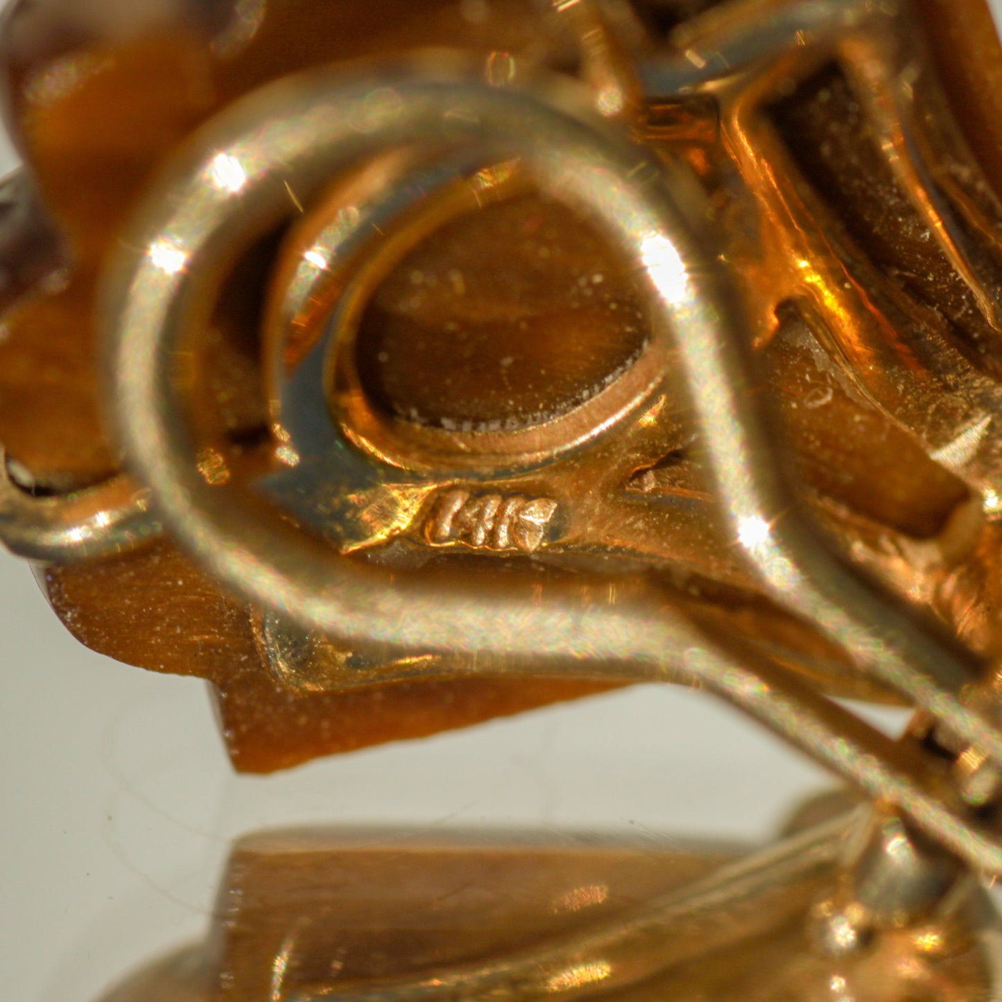 Vintage Carved Tiger's Eye Shell Statement Leverback Earrings 14k