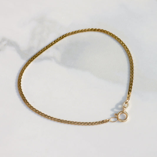 Vintage 14k Gold Dainty Herringbone Bracelet