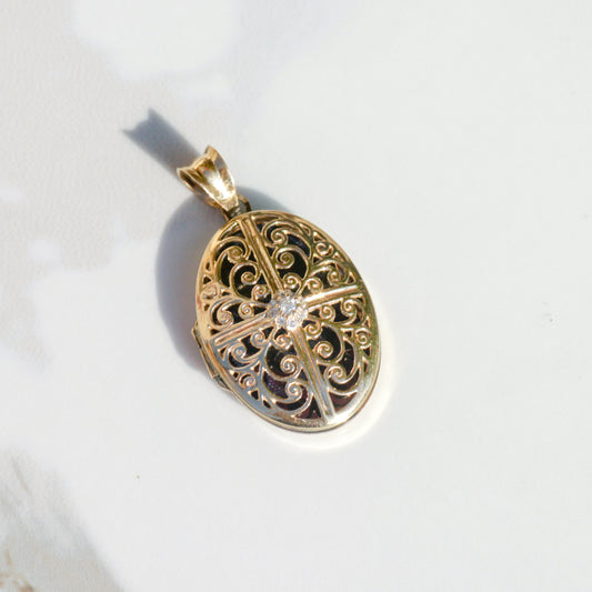Vintage Diamond Filigree Locket Pendant 14k Gold