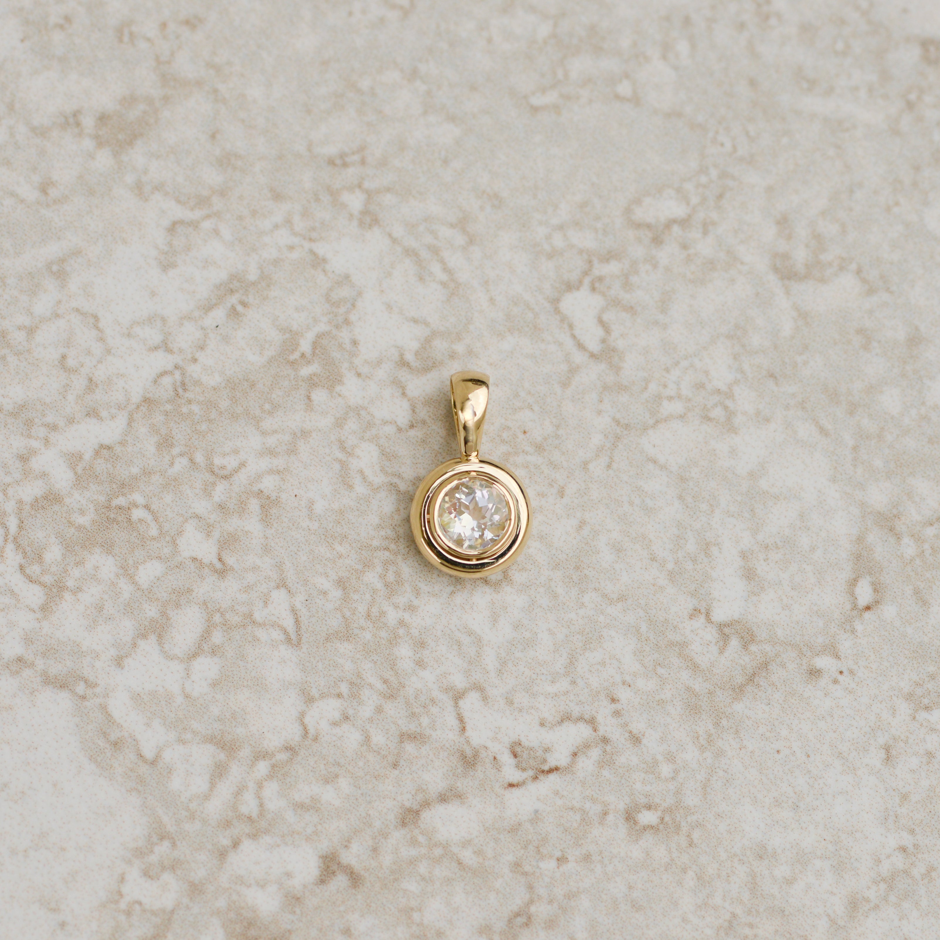 Bubble Bezel Pendant, rainbow moonstone