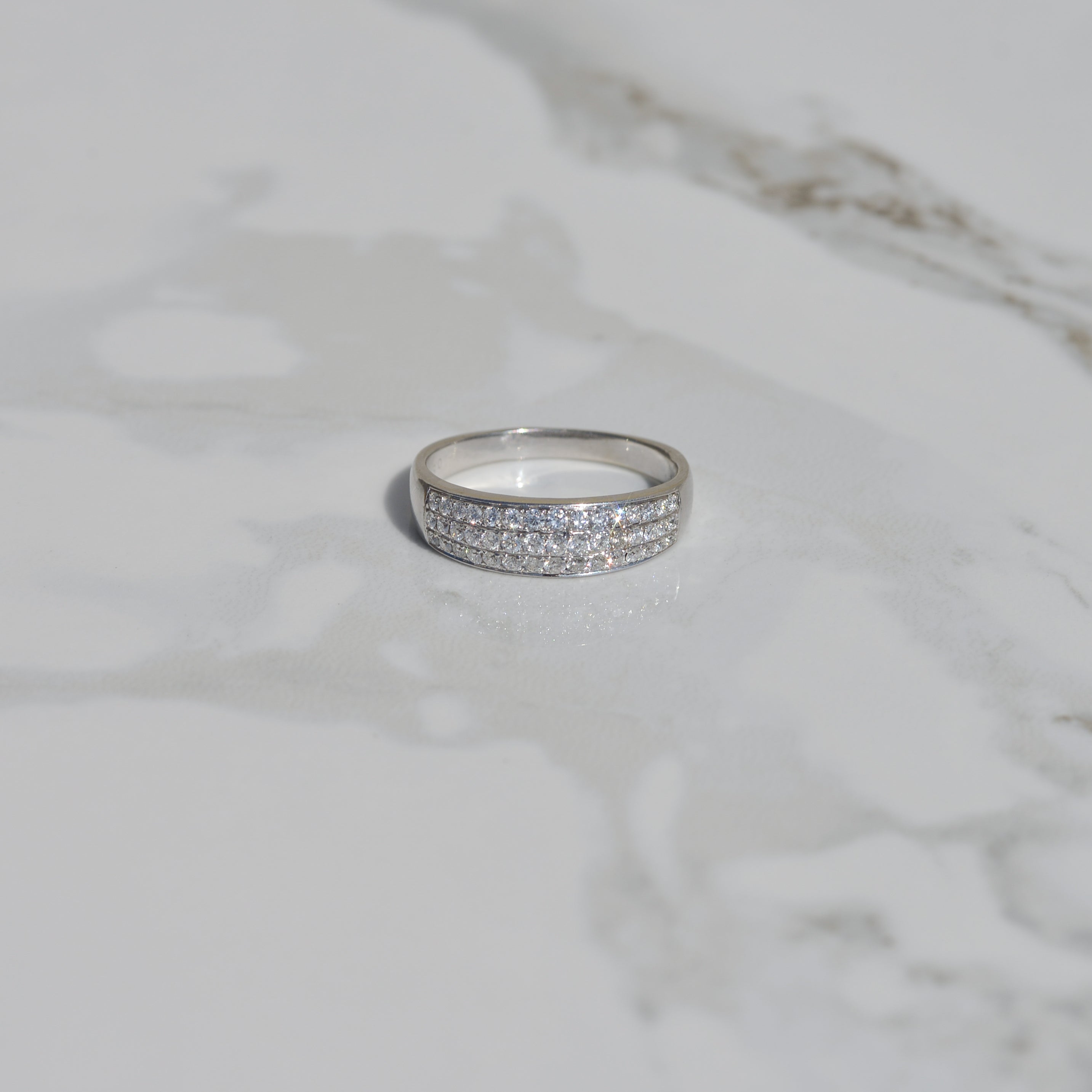 Estate 3 Row Diamond Band Sz 10 18k