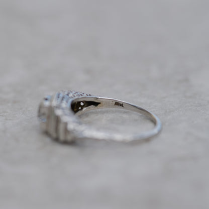 Art Deco 0.6 ct Diamond and Emerald Ring