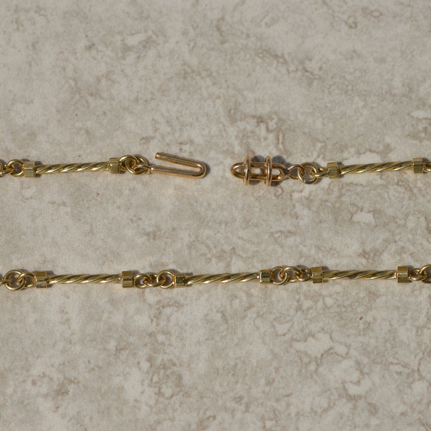 Vintage Twisted Bar Chain Necklace