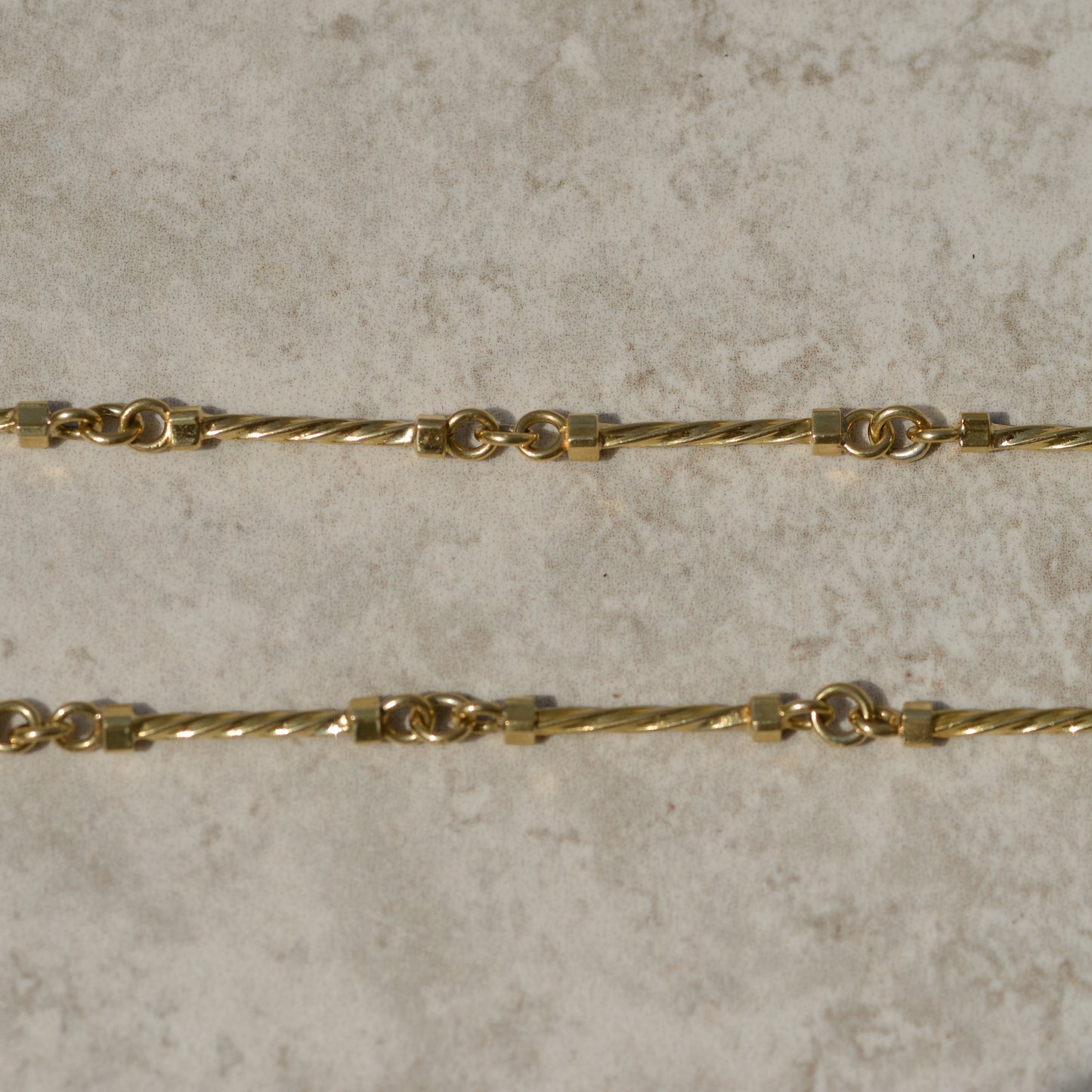 Vintage Twisted Bar Chain Necklace