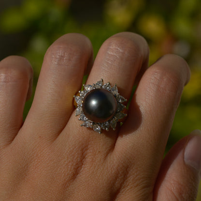 Vintage Black Cultured Pearl Diamond Halo Ring Sz 6 1/2 18k