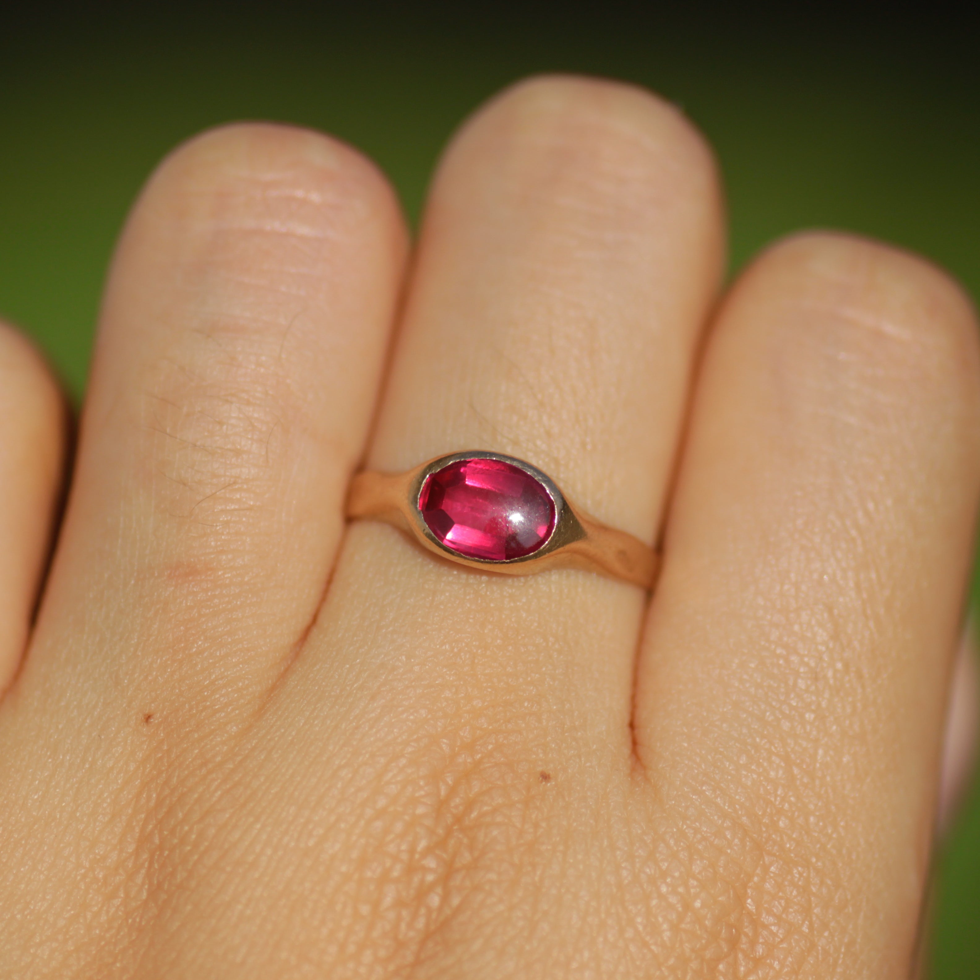 Vintage Buff Top Synthetic Ruby Ring Sz 8 1/8 14k