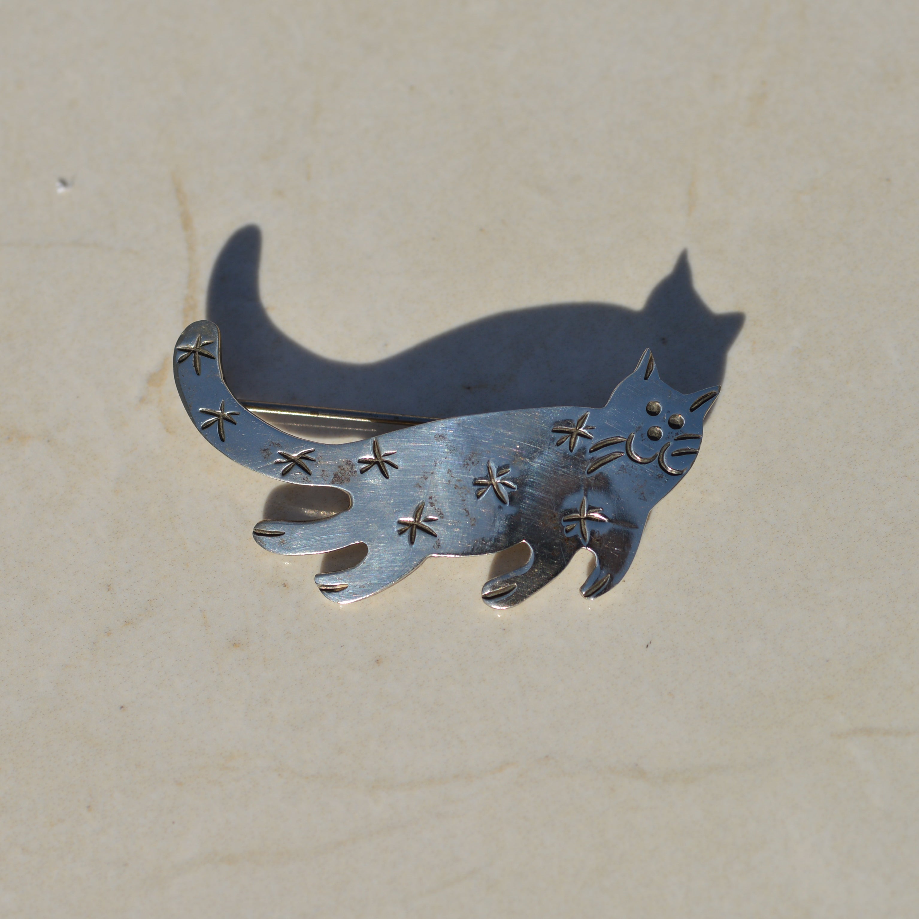 Vintage Sterling Cat Brooch