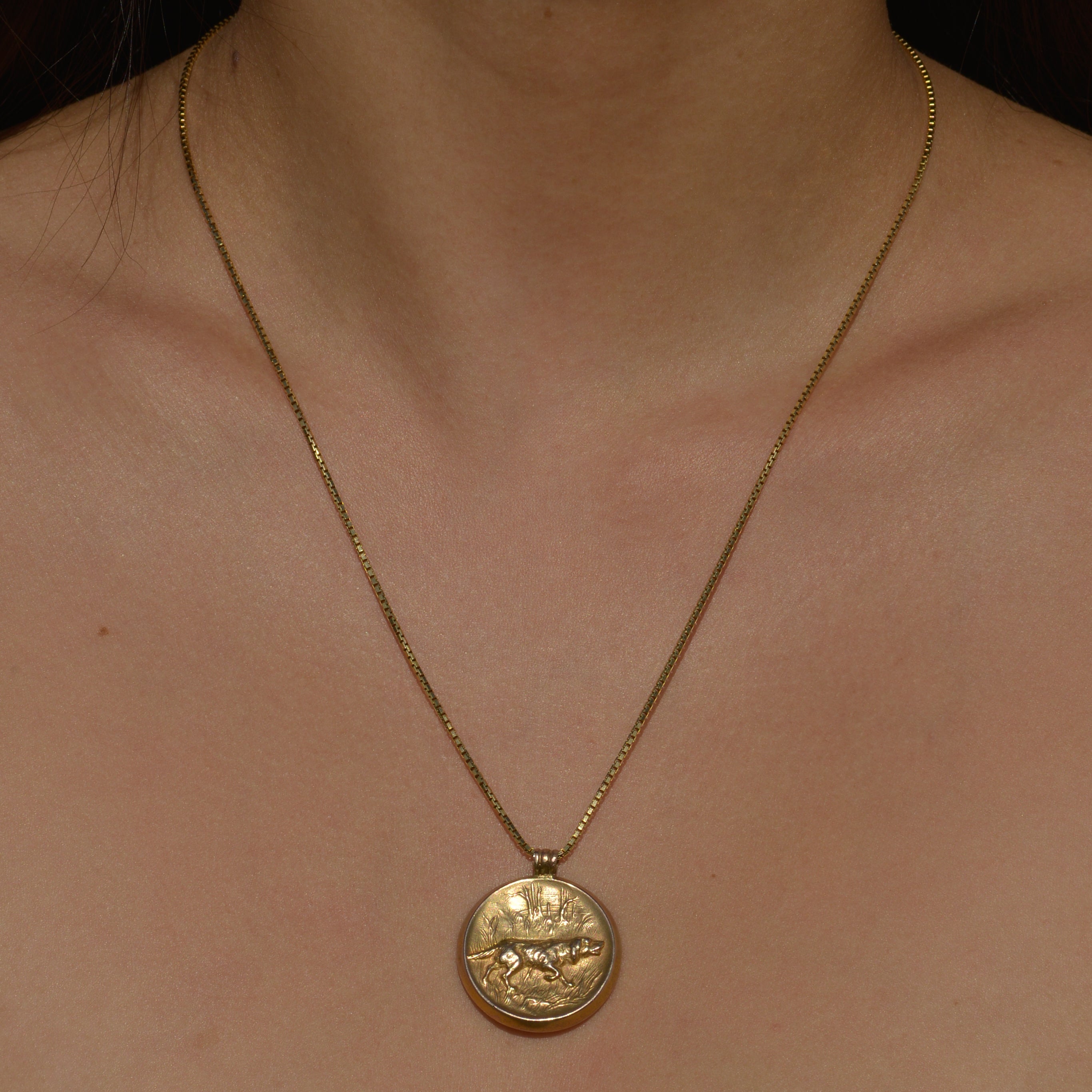 Antique Pointing Dog Pendant