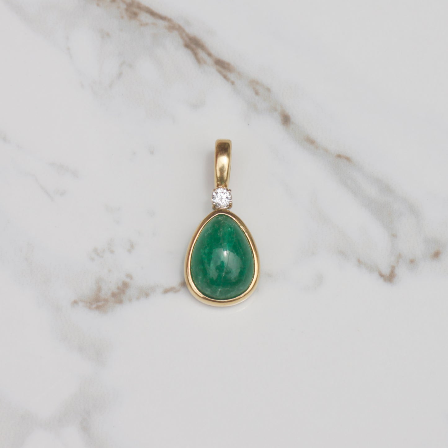 Vintage 10 1/4 CT Colombian Emerald Cabochon and Diamond Pendant 18k