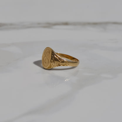 Vintage E Signet Ring Sz 7 14k