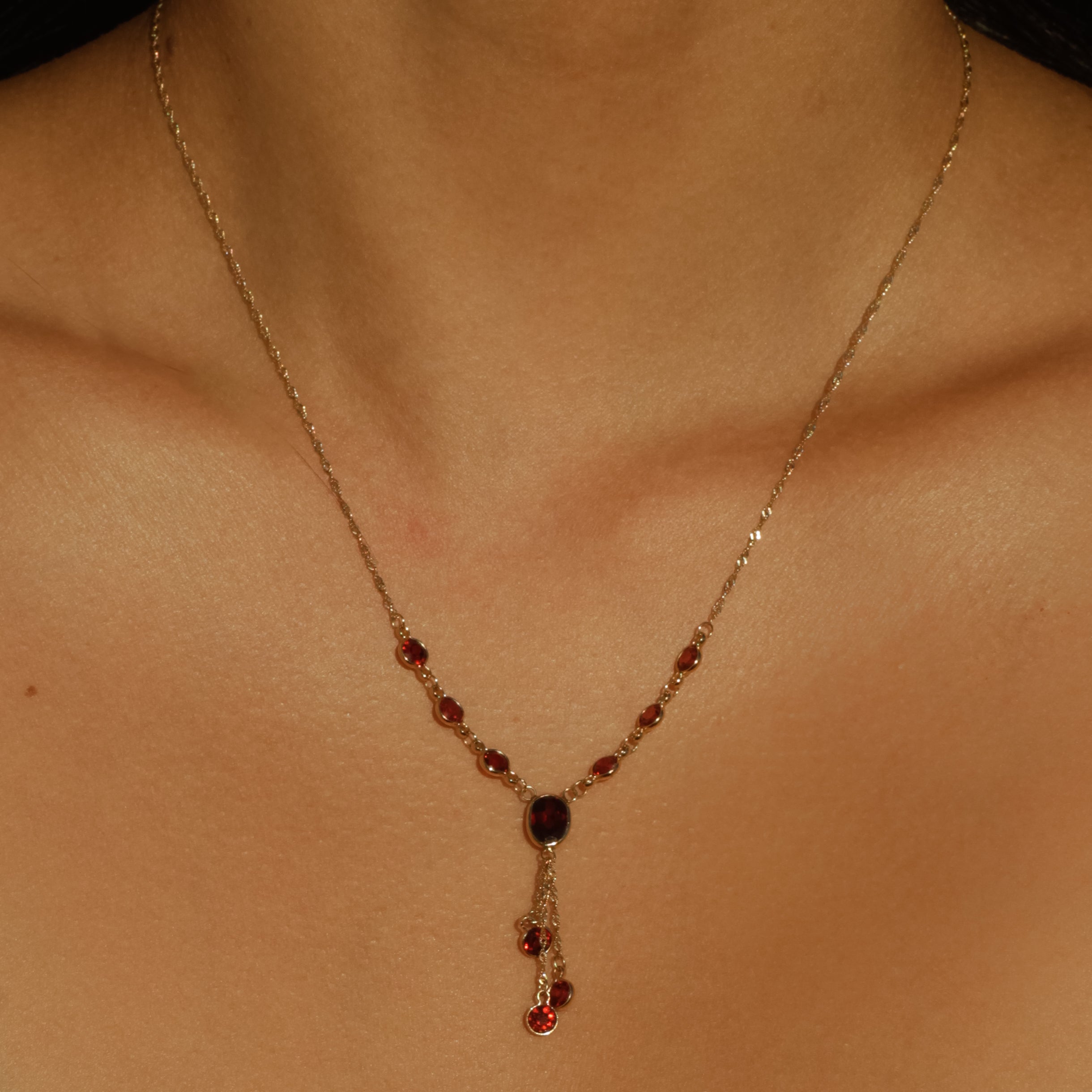 Vintage Garnet Lariat Necklace 17.5" 14k Gold