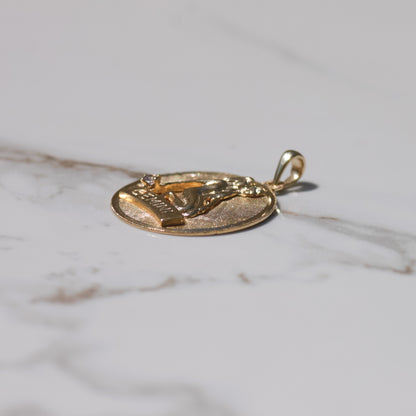 Vintage Gemini Sapphire Medallion Charm 14k