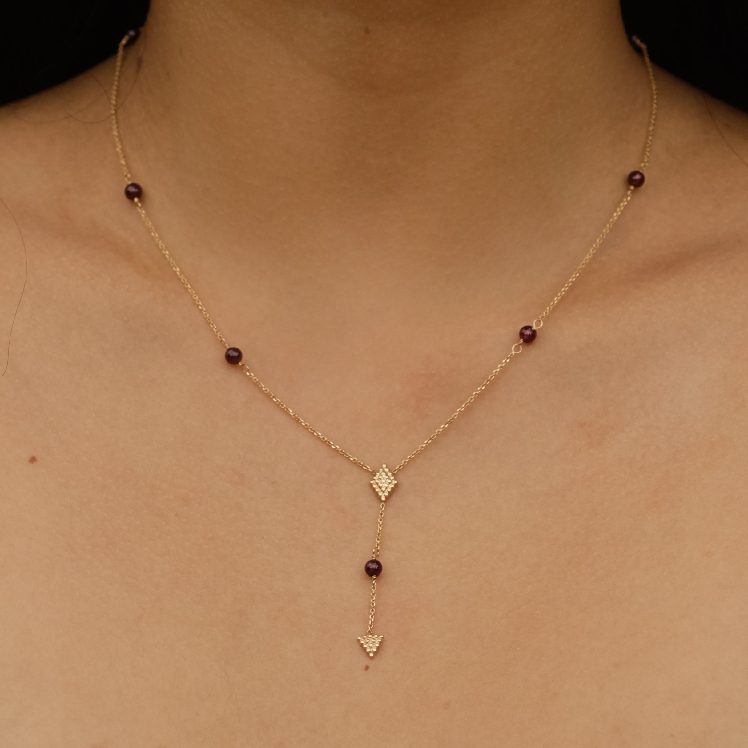 Vintage Garnet Stationed Bead Lariat Necklace 17" 14k Gold