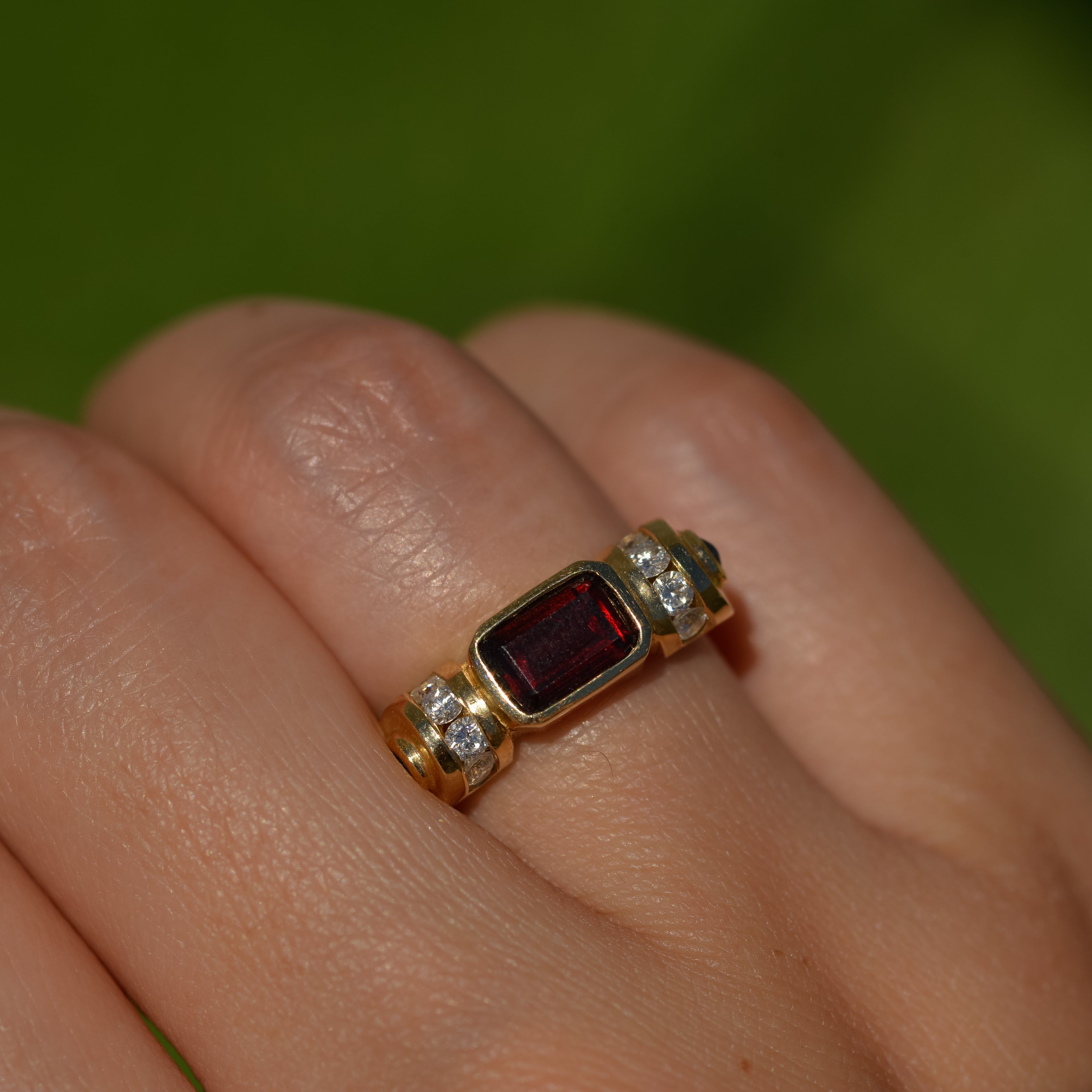Vintage Garnet and Diamond Ring