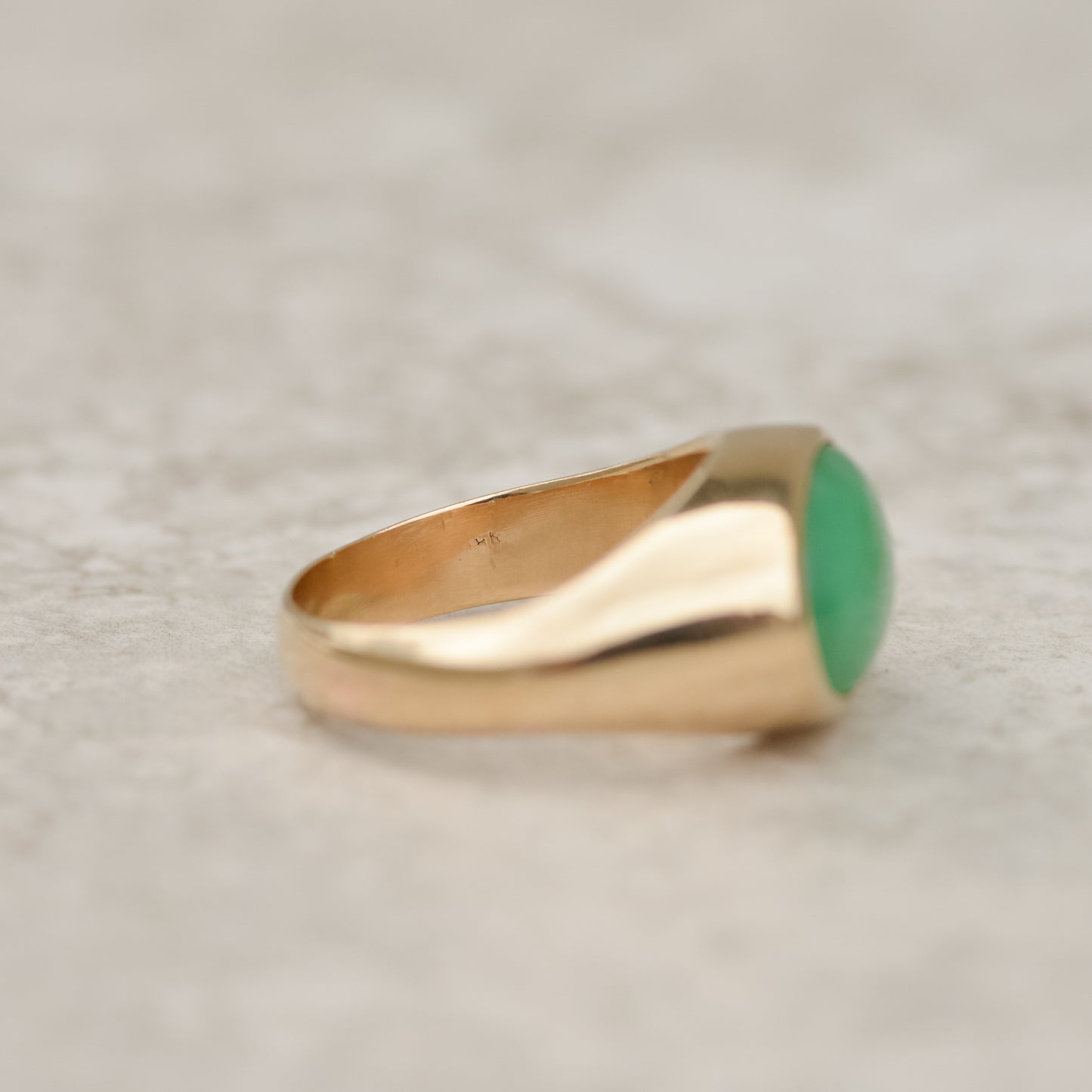Vintage Jade Oval Signet Ring