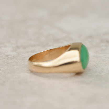 Vintage Jade Oval Signet Ring