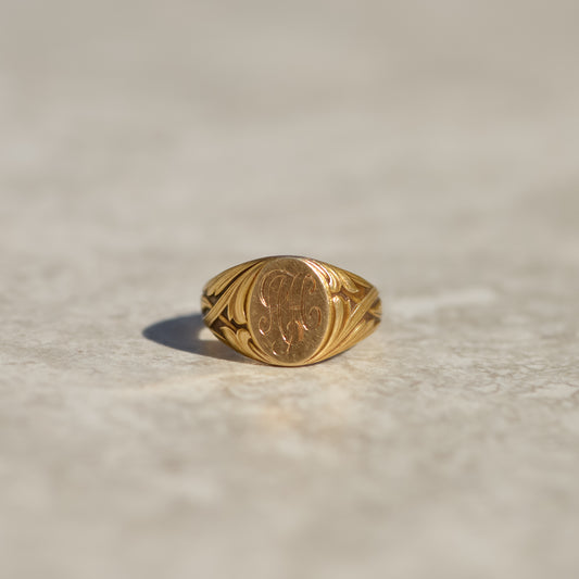 Art Nouveau Oval Signet Ring