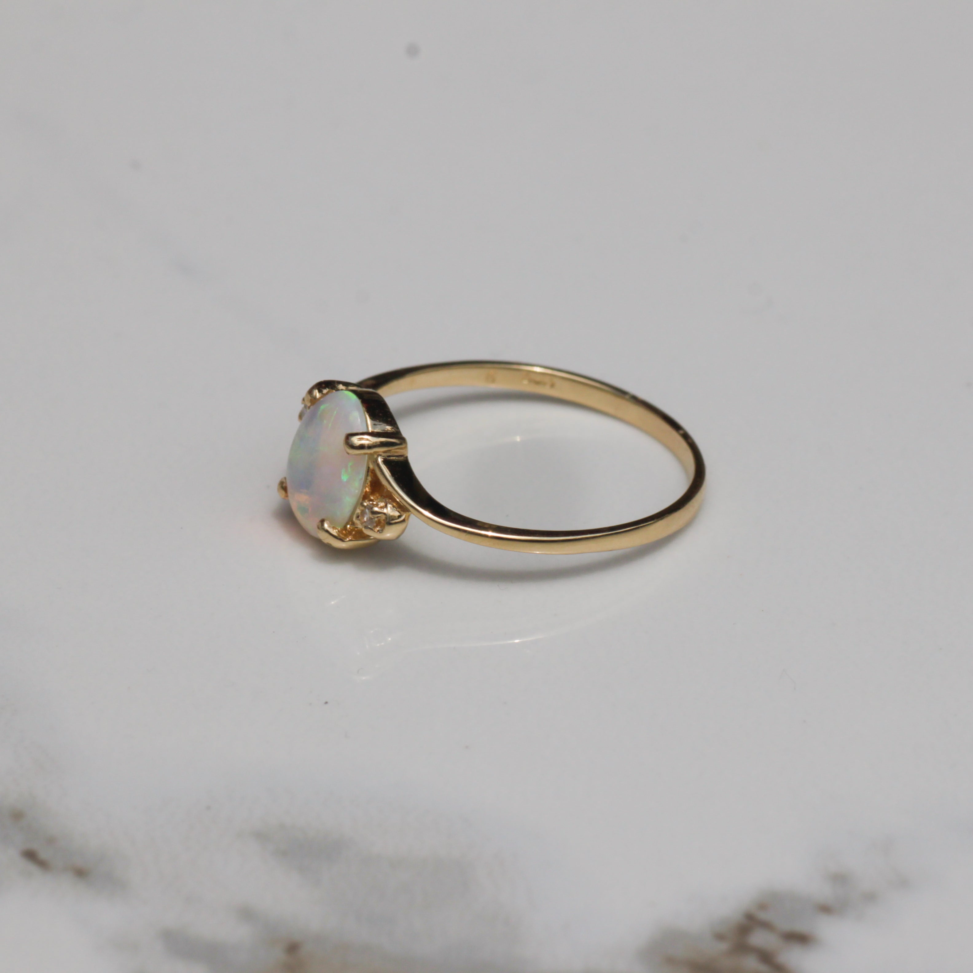 Vintage Opal and Diamond Ring Sz 6 3/4 14k