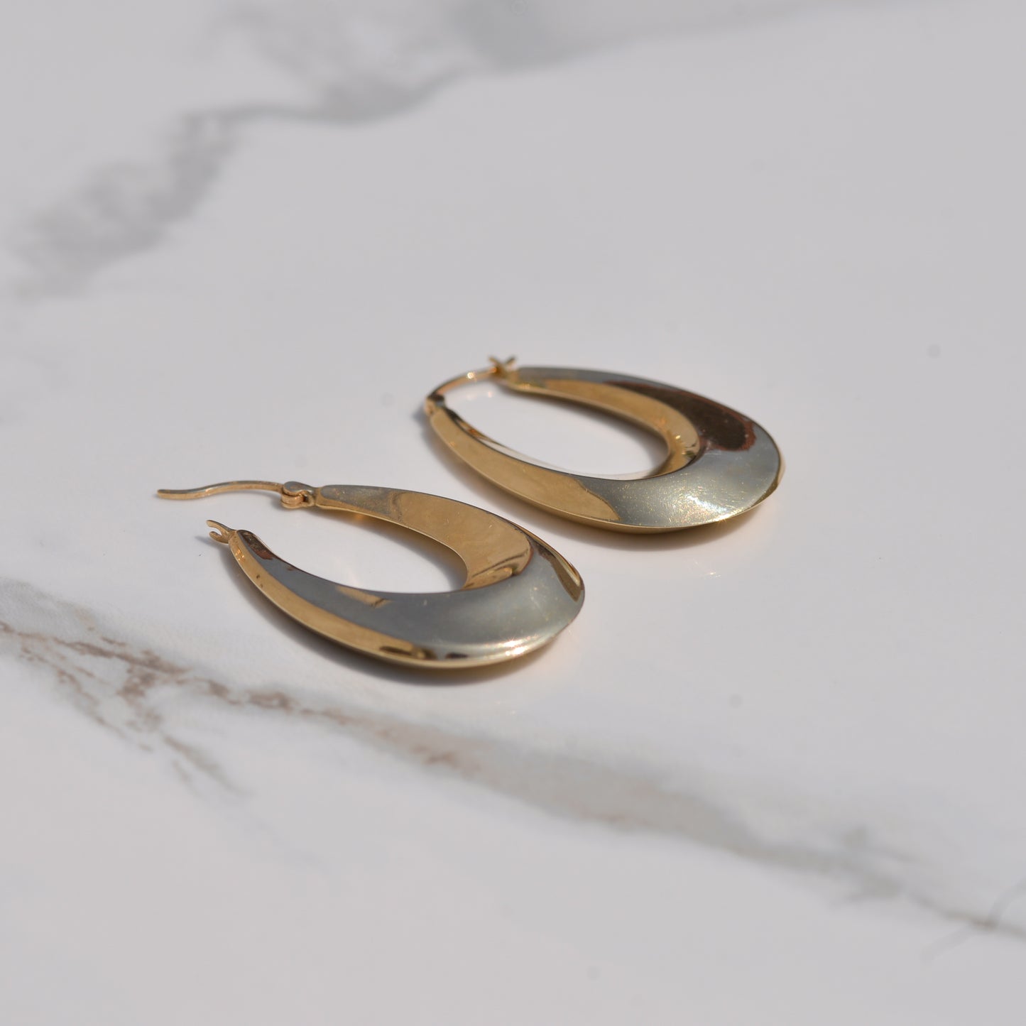 Vintage Oval Hoop Earrings 14k