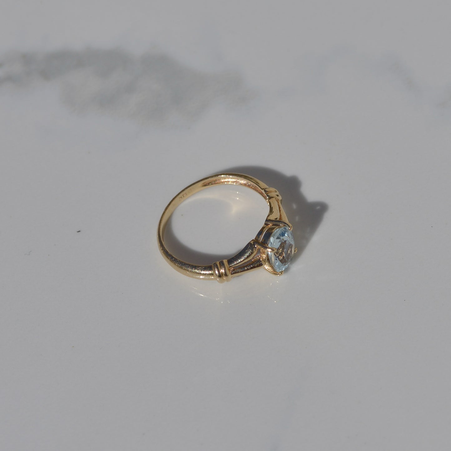 Vintage Aquamarine Ring Sz 5 3/4 14k