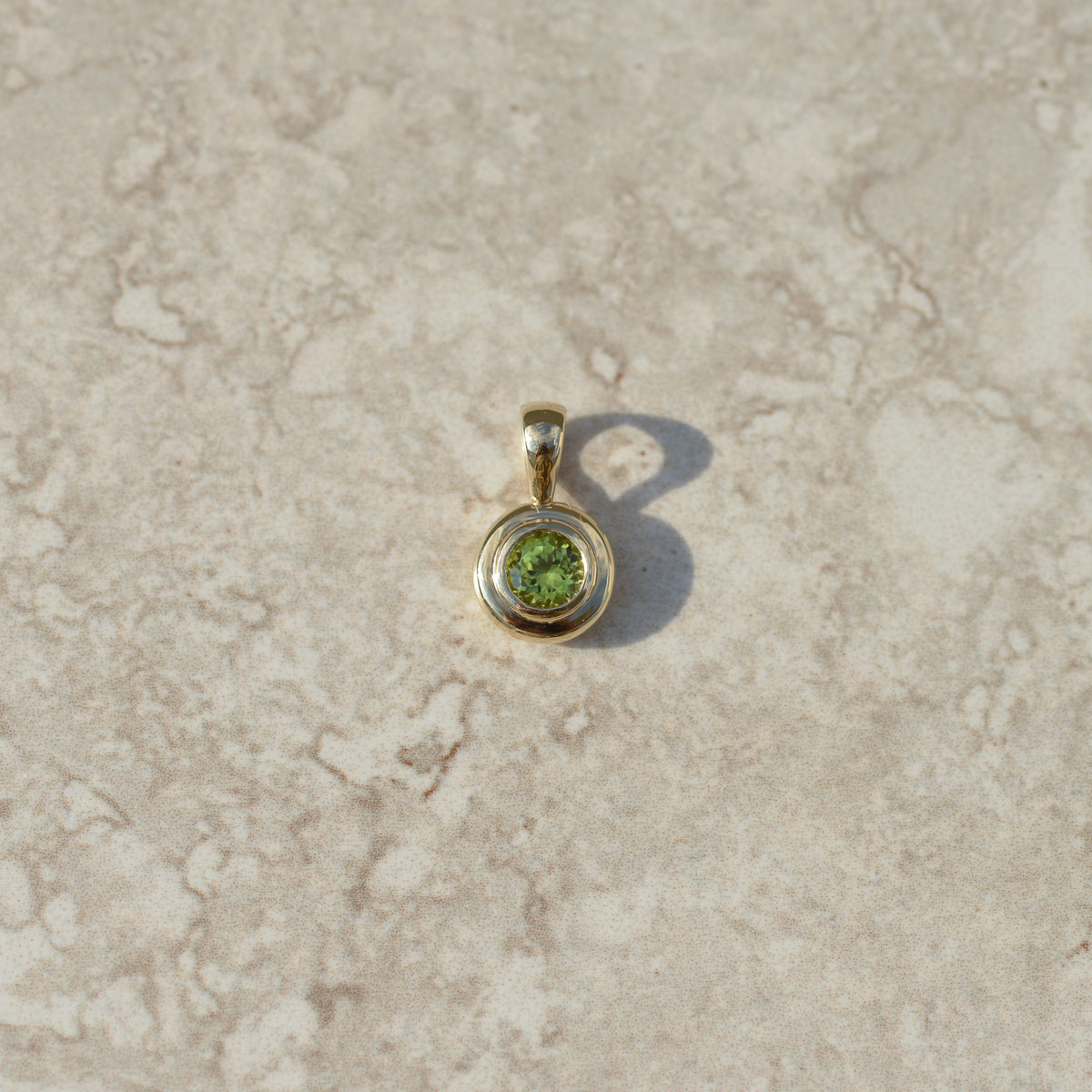 Mini Bubble Bezel Pendant, peridot