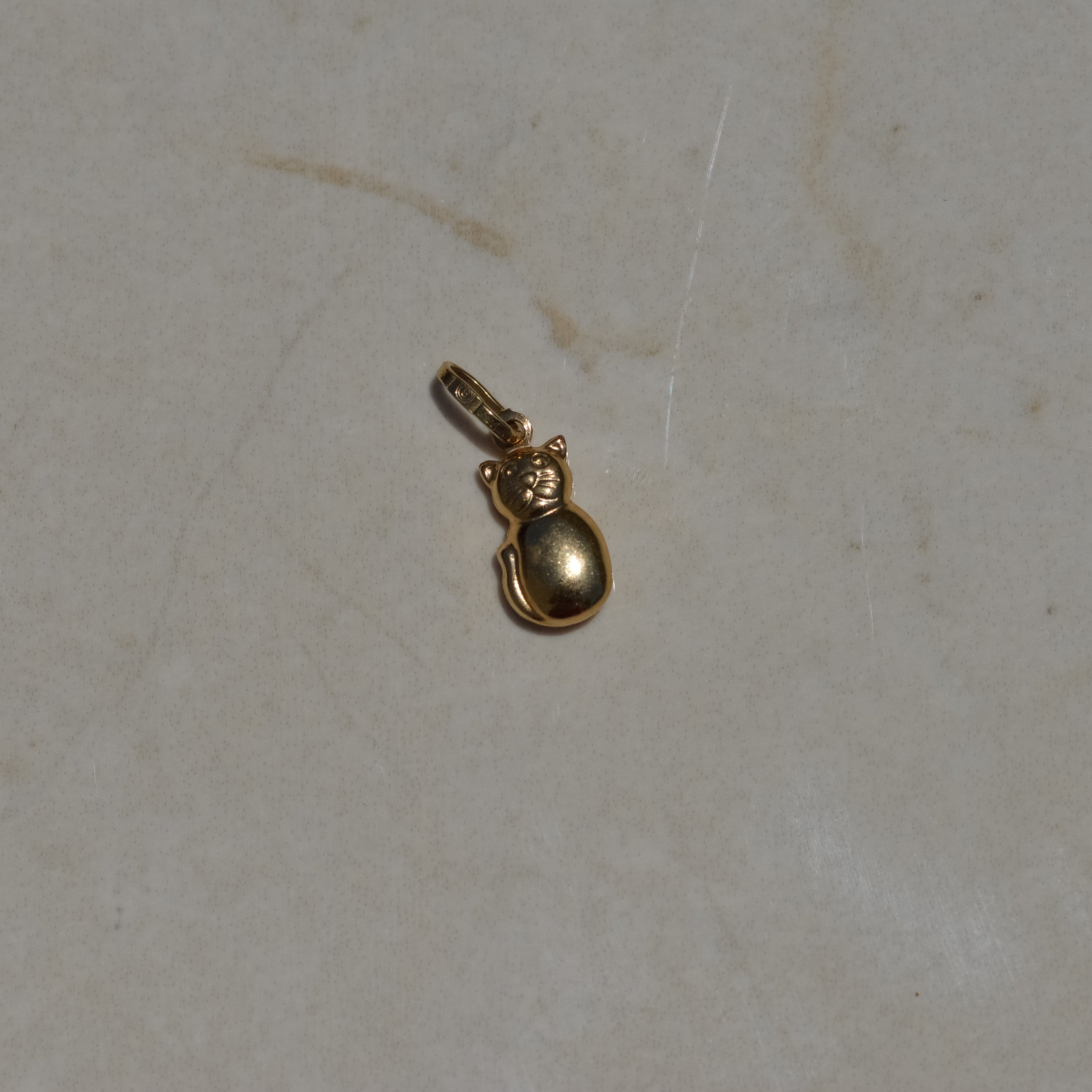 Vintage Puffy Cat Charm