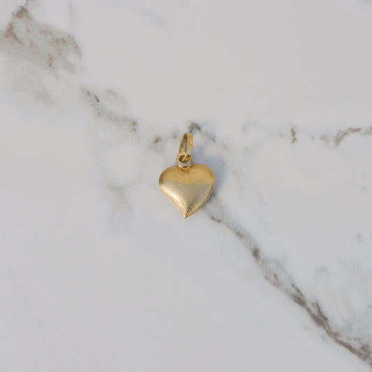 Vintage Puffy Heart Charm 18k