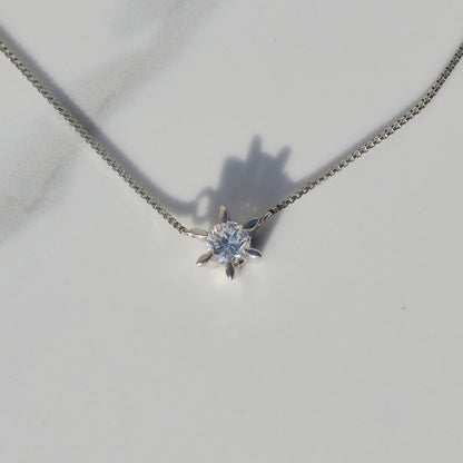 Estate 0.3 ct Diamond Necklace 16.5" Platinum