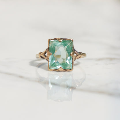 Vintage Rectangular Blue Topaz Ring Sz 6 3/4 10k