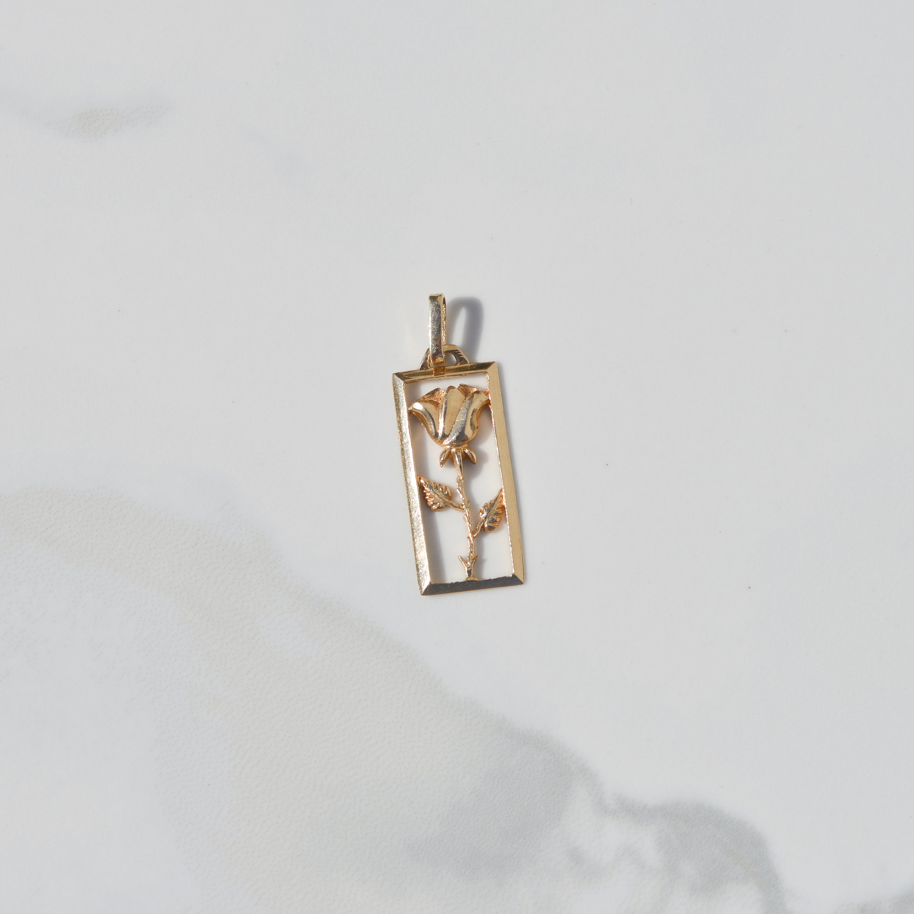 Vintage Rose Bar Pendant 14k