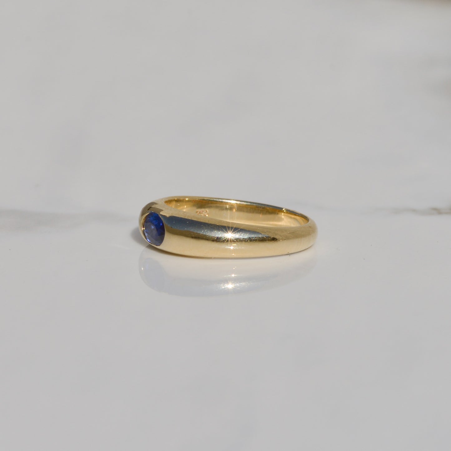 Estate Flush Set Sapphire Ring Sz 6 1/2 18k