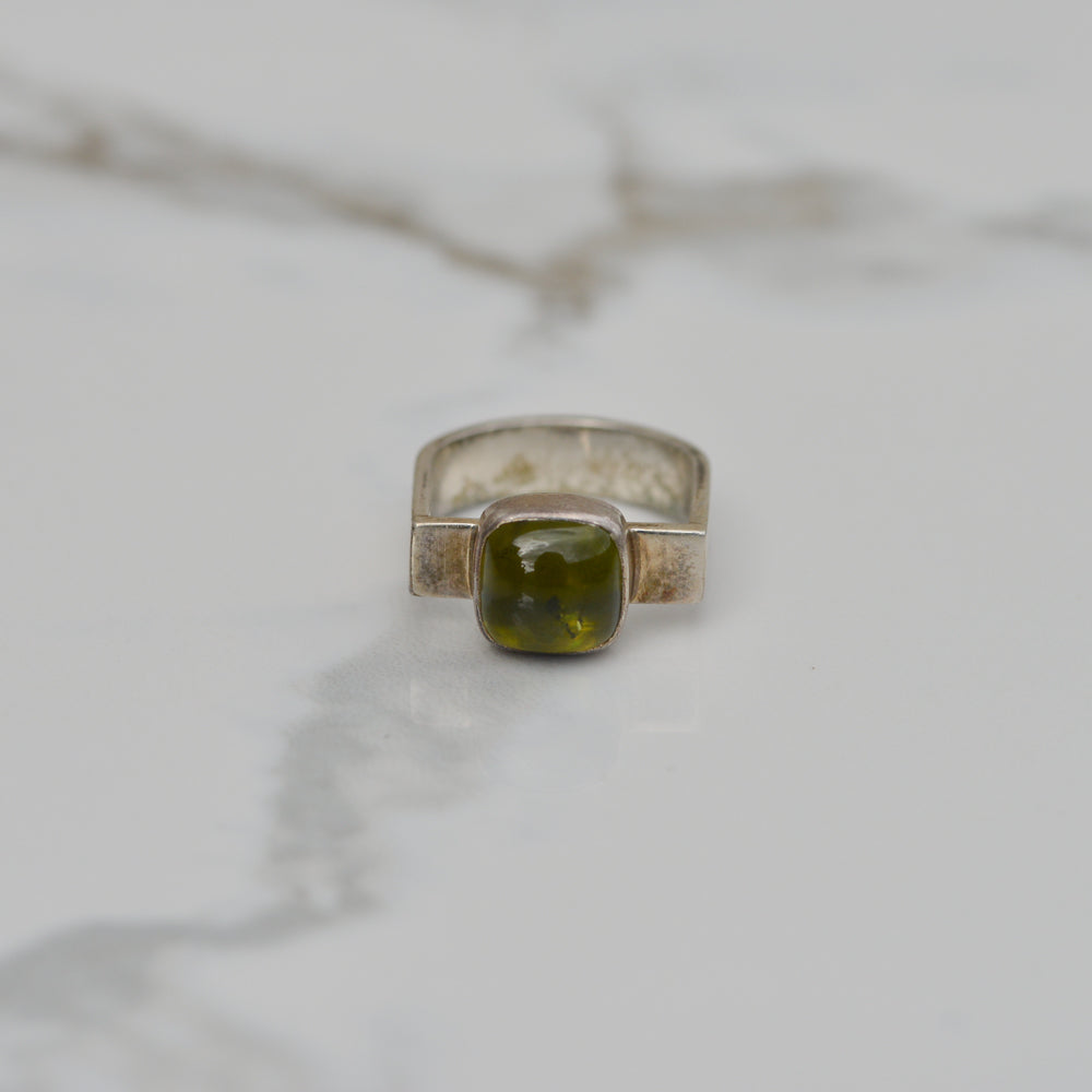 Vintage Sterling Peridot Ring