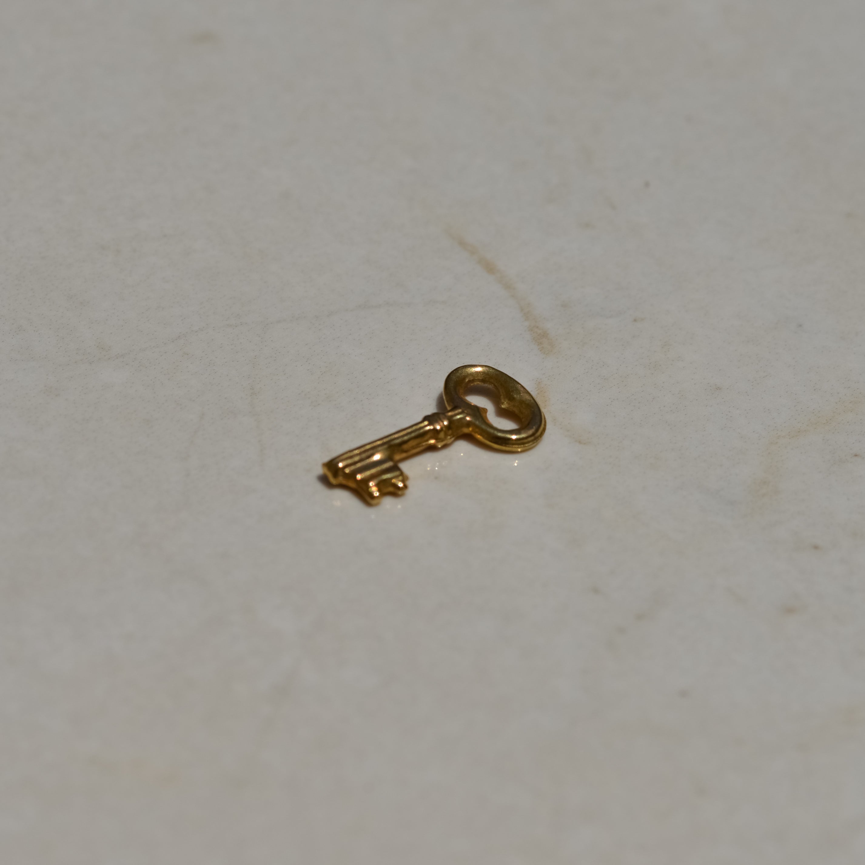 Vintage Skeleton Key Charm