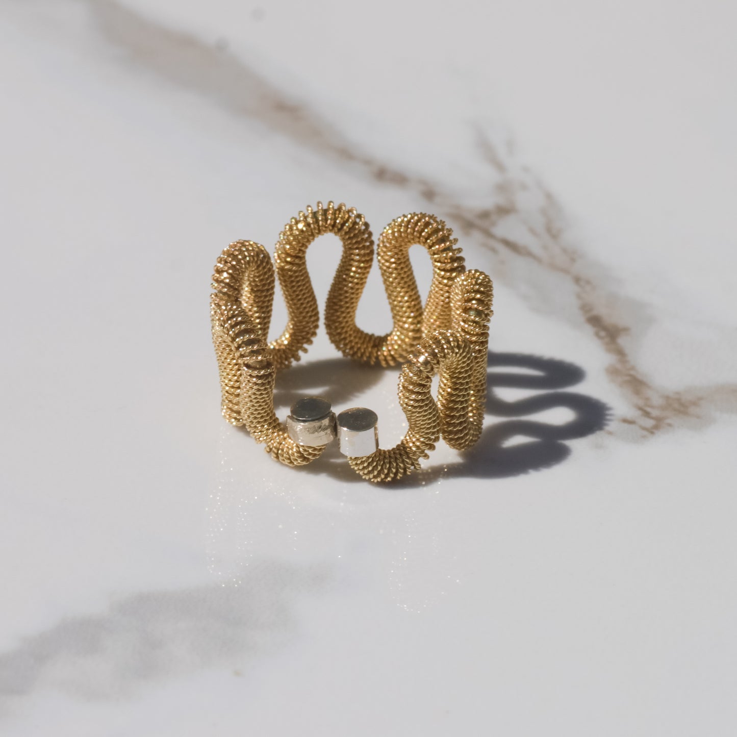 Vintage Squiggly Ring Sz 7 18k