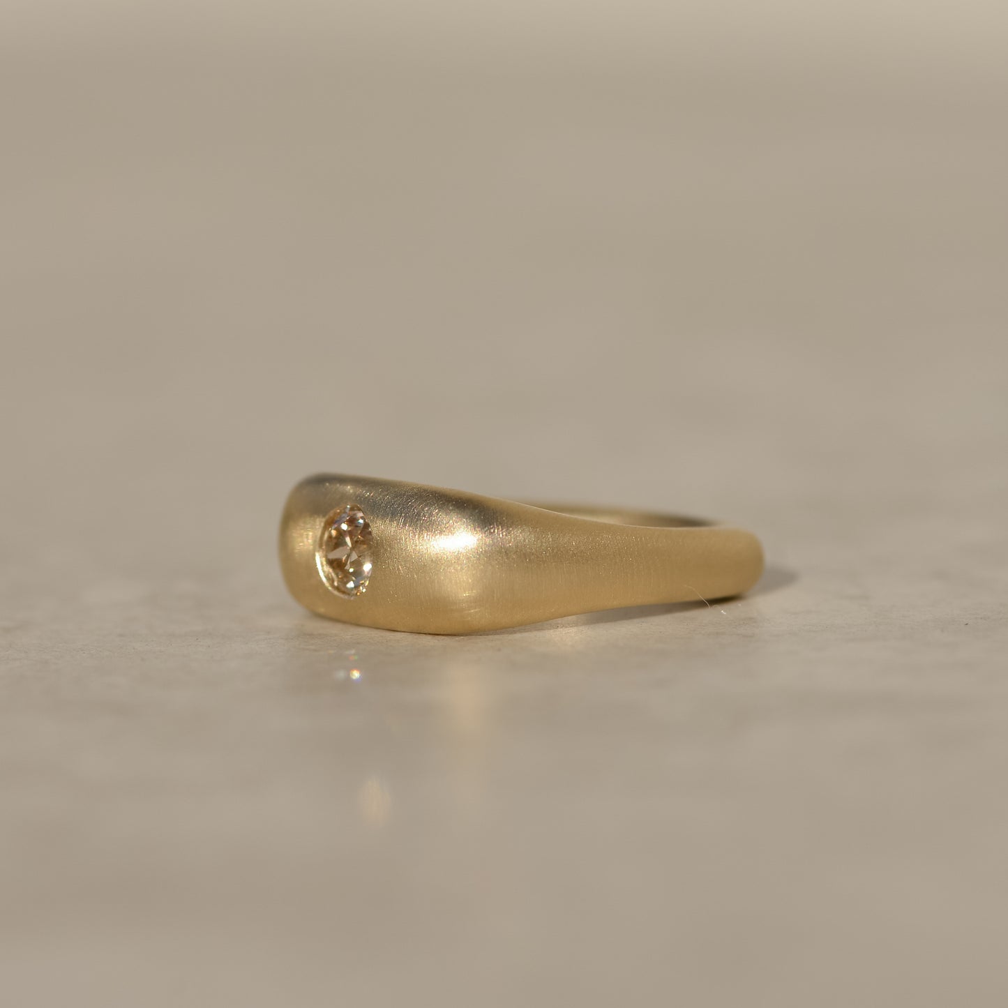 10: Seko Square Wide Ring, champagne old European cut