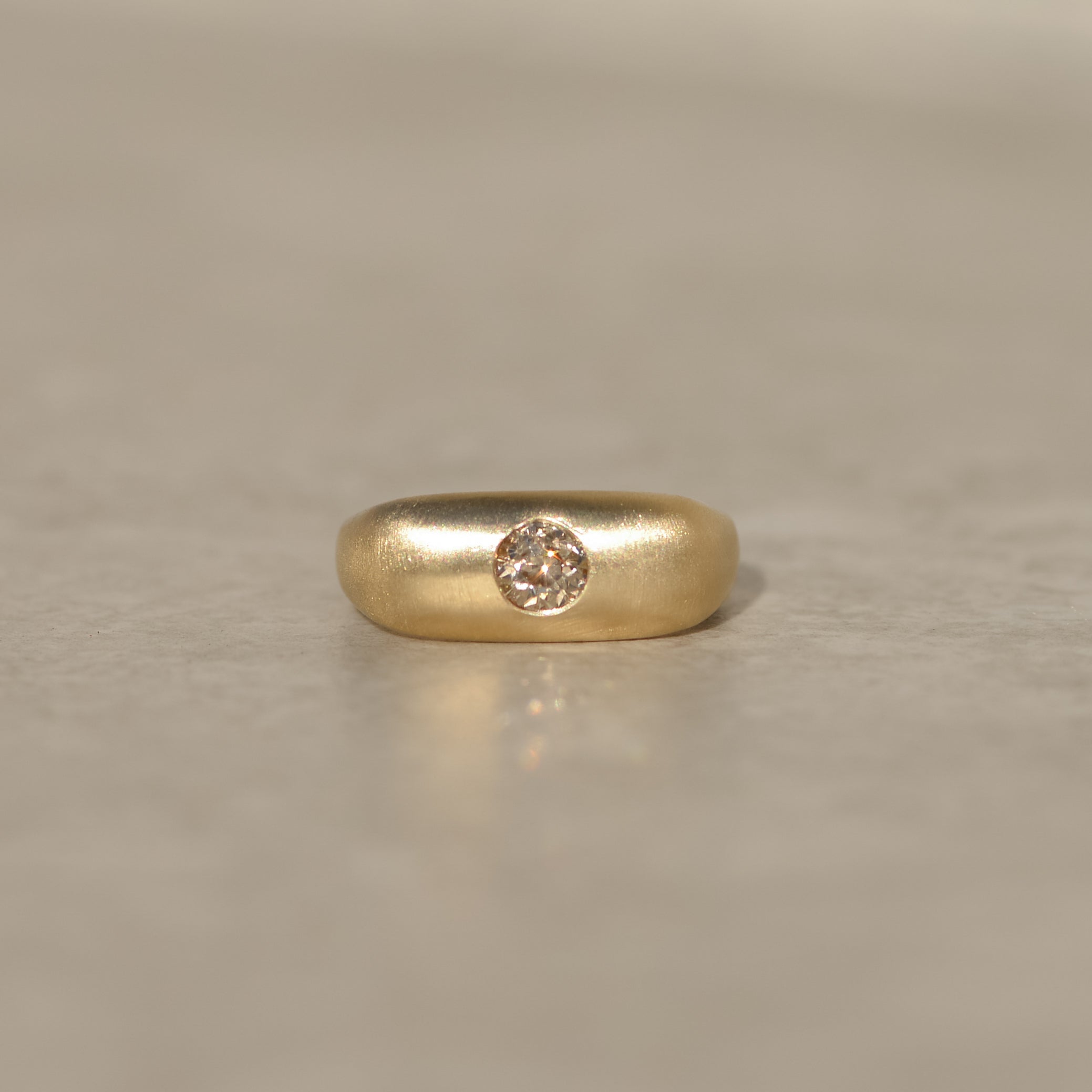 Seko Square Ring, champagne old European cut