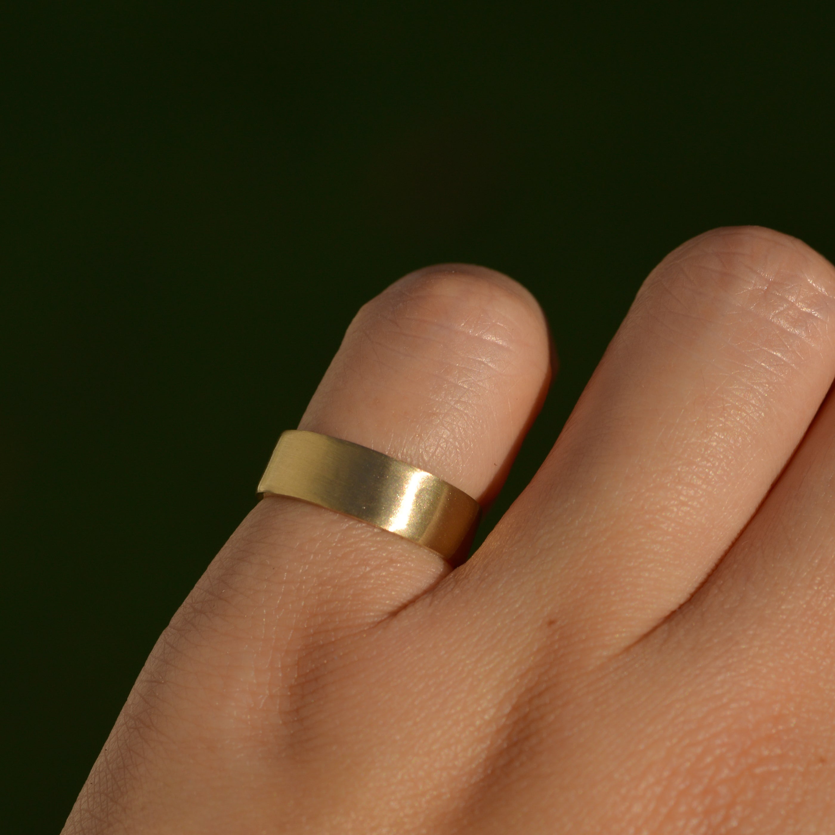 Estate Satin Finished Wide Band