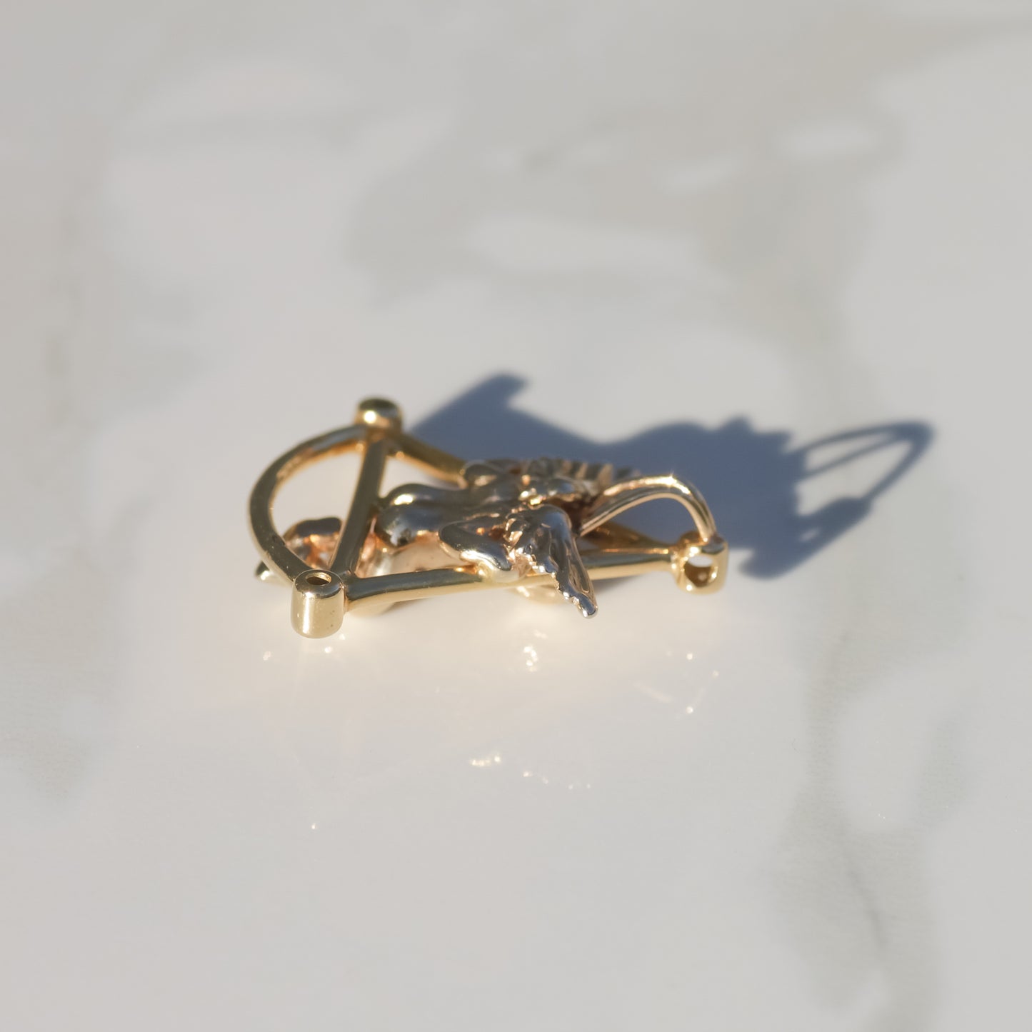 Vintage Swinging Cherub Pendant 18k