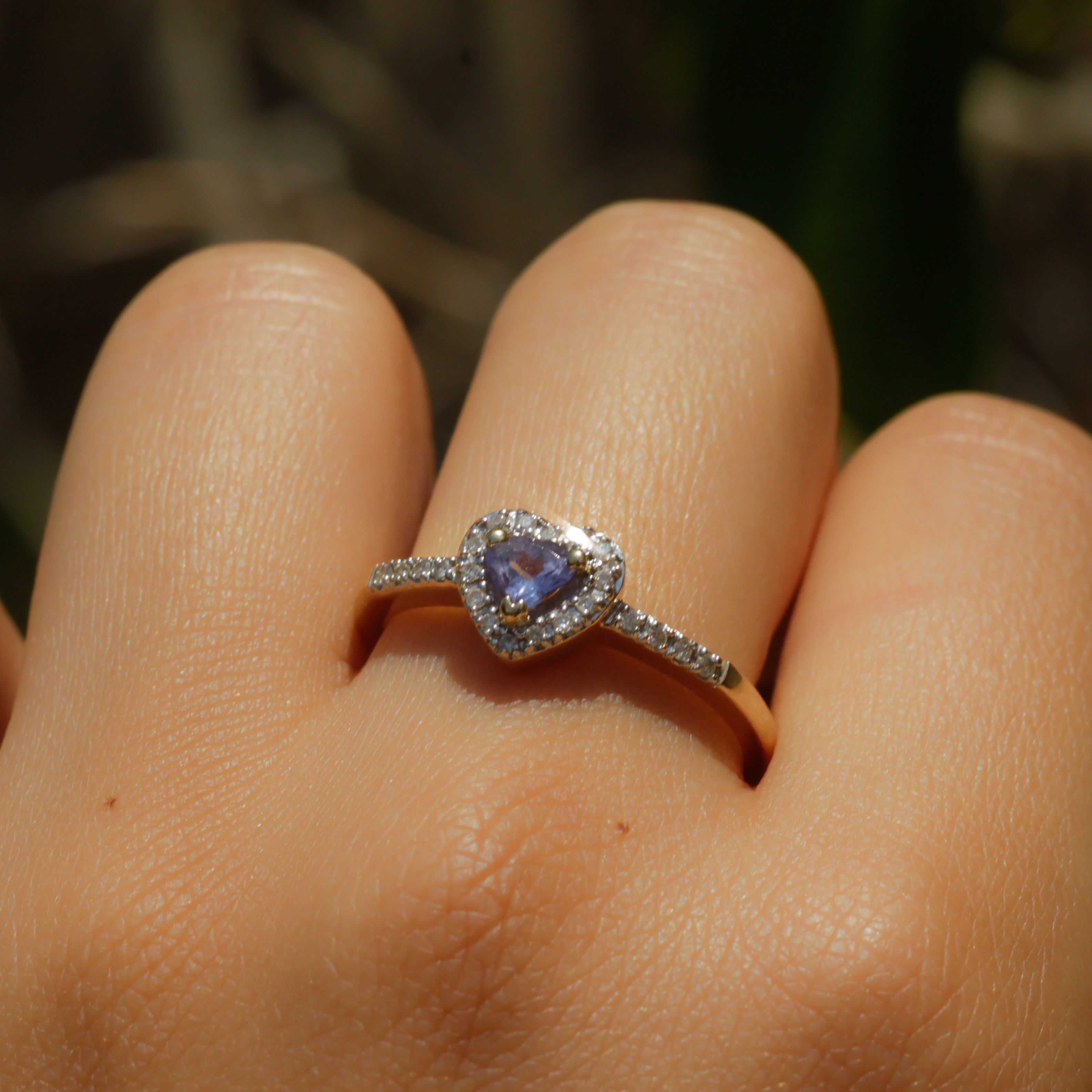 Estate Tanzanite Heart with Diamond Halo Ring 14k Gold Sz 9