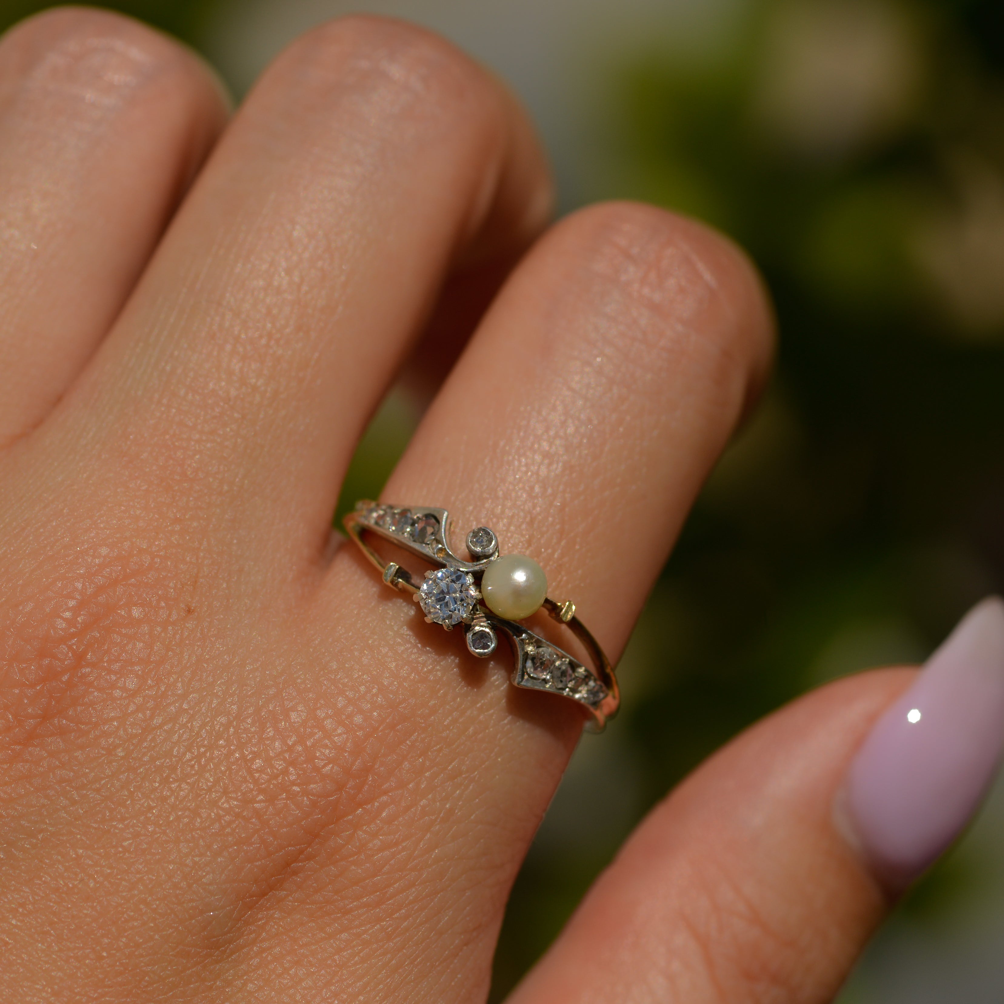 Edwardian Pearl & Diamond Toi et moi Ring